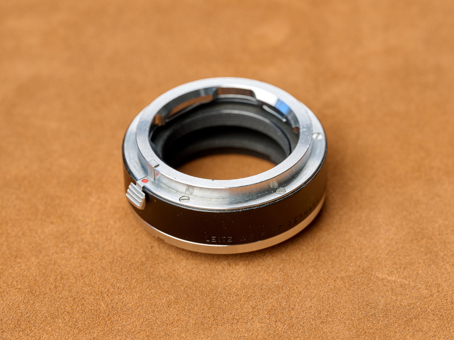 Leitz Wetzlar 14167 Visoflex M to Leica R Lens Adapter