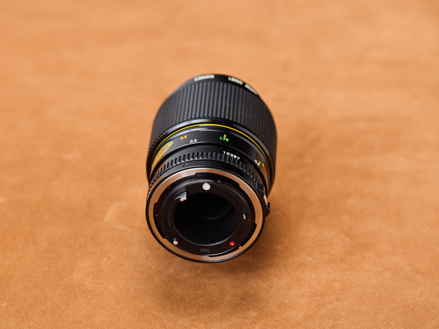 Canon nFD 100mm Macro f/4